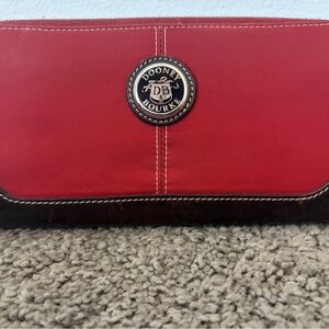 Dooney & Bourke Red Women's Accordion Wallet
